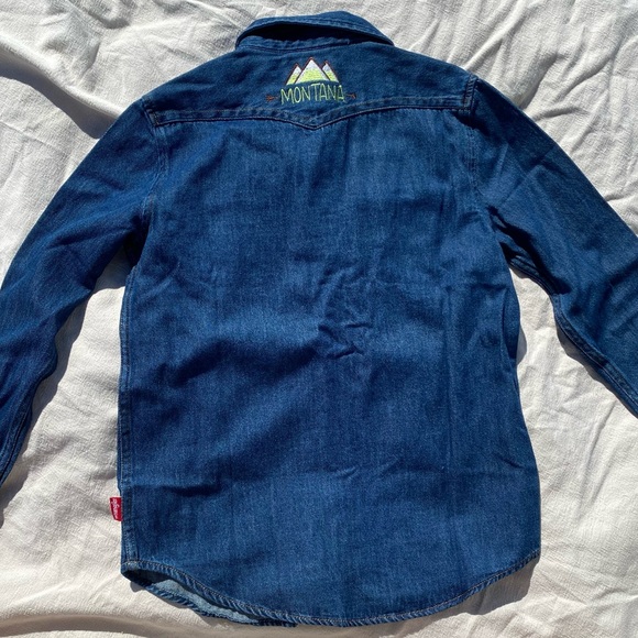 Wrangler “Montana” Denim Shirt - Picture 4 of 11